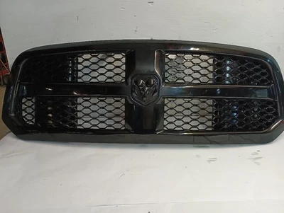 *Painted Black* Grille from 2017 Dodge Ram 1500 12410723 - Image 1 of 4
