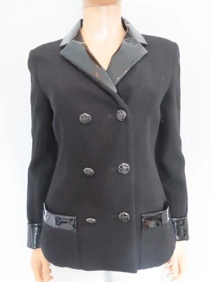 Blazer Chanel Negro Lana Doble Pecho con Acentos de Charol F 38/US 6 Foto 1 de 4