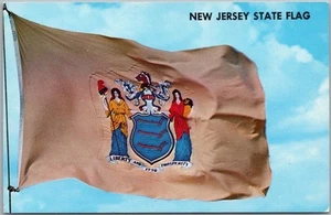 Vintage New Jersey Greetings Postcard STATE FLAG Chrome c1970 Unused - Picture 1 of 2