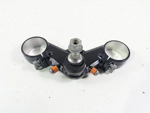 2010 BMW R1200GS K25 Lower Triple Tree Steering Clamp -Read 31427718343 - Picture 1 of 12