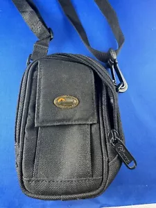 Lowepro Camera Pouch Z20, Camera Carry Pouch, Black with Strap - Picture 1 of 3