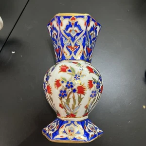 Jarrón Gural Porselene Porcelana 6" Especial Hecho a Mano Borde Dorado Pavo Pintado a Mano - Imagen 1 de 10