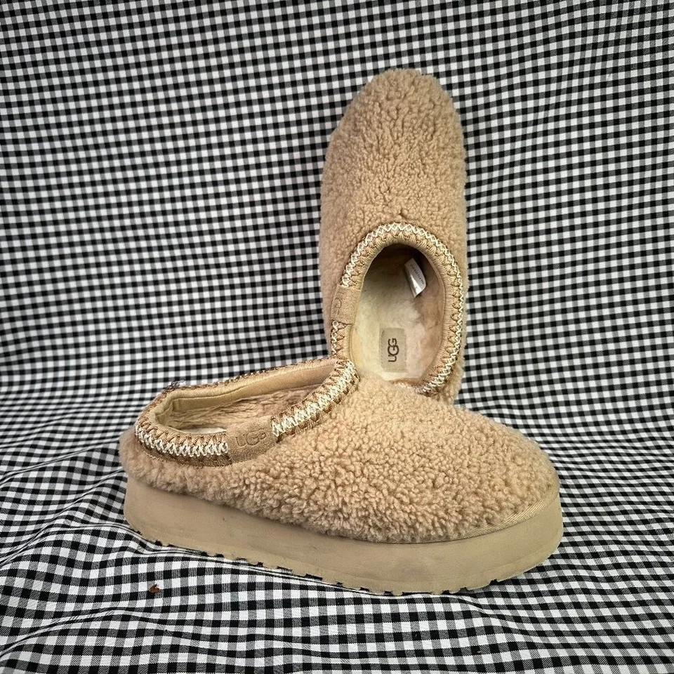 Zapatilla UGG Tasman Maxi Beige Plataforma Rizada Genuina Piel de Oveja para Mujer 8 Foto 1 de 4