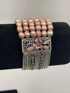 Bracelet Silver Pink Rhinestones Pearls Round Square 7.5" Stretch - Picture 1 of 6