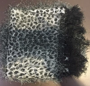 Unbranded Rectangular Scarf Leopard Print w/ Tassels & Feathery Thread Texture - Picture 1 of 5