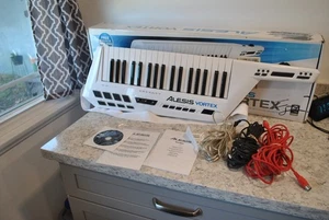 Alesis Vortex USB/MIDI Keytar controller with accelerometer works check out pics - Picture 1 of 18