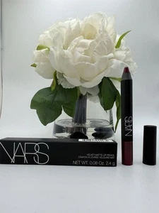 Nars Velvet Matte Lip Pencil Endangered Red 0.08oz / 2.4g - Picture 1 of 1
