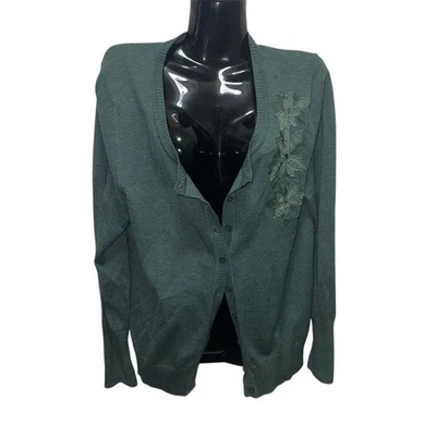 Cárdigan suéter Sonoma para mujer M verde bordado floral con cuentas Foto 1 de 4