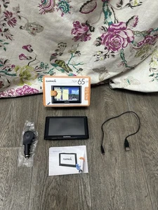 Navigation GPS par satellite Garmin Nuvi 65LM. Nav satellite - Fonctionne *Lire* - Photo 1/12
