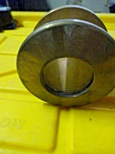 SOLO ACCESORIO DE LUZ SUBACUÁTICA DE BRONCE A TRAVÉS DEL CASCO 2" TUBO DE IDENTIFICACIÓN 4" BRIDA OD - Imagen 1 de 4