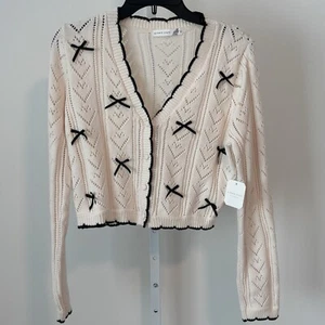 Altar’d State Ivory/Black Cardigan Scalloped Trim Buttons Bows Size M - Picture 1 of 10