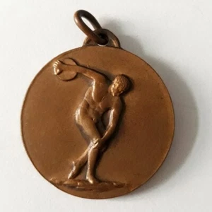 P.N.F. MEDAGLIA F.G.C. lancio del disco - Foto 1 di 2