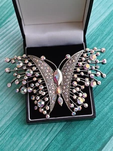 VCG Butler And Wilson Stunning Large Statement Butterfly Crystal Gem Brooch - Picture 1 of 13