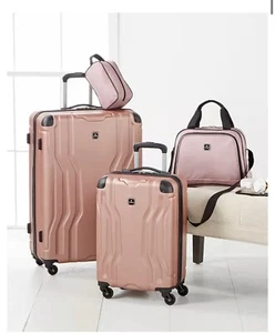 Tag Bristol Pink Luggage Handle Zipper Durable Suitcases 5 Piece Set New - Picture 1 of 5