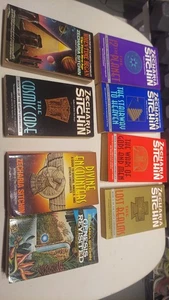 Zecharia Sitchin THE EARTH CHRONICLES 8 Paperback Books Total - Picture 1 of 2