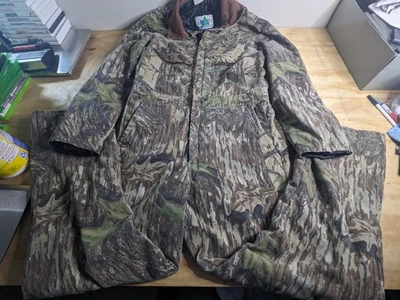 Liberty Walls USA Camo Coverall M Tall Rugged Outdoor Military Tribute Hunting - Image 1 of 4