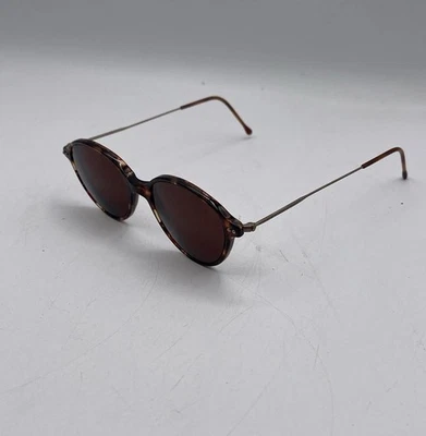 Monturas de gafas vintage de diseño Giorgio Armani concha de tortuga 374 195 Italia Foto 1 de 4