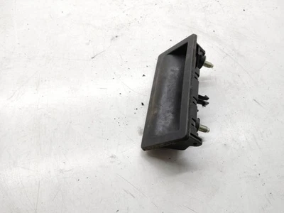 Volkswagen Tiguan 2011 Tailgate trunk boot exterior handle 5N0827335B GJA4555 - Imagem 1 de 3