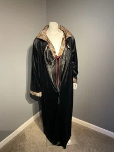 Cato velvet Half Zip Robe And Long Night Gown Black Leopard Trim Size Xl NWT - Picture 1 of 11