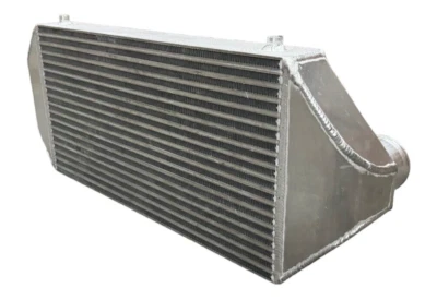 Intercooler de montaje frontal para puerta trasera doble entrada de 3" hasta 850 HP soldaduras TIG Foto 1 de 4