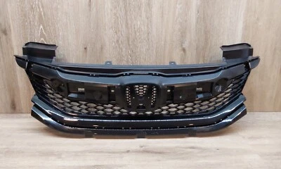 2013-2015 Honda Accord Front Grille OEM 71121-T3L00 - Image 1 of 4