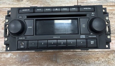 Dodge Ram Caliber 2008 otros AM FM radio estéreo reproductor de CD Foto 1 de 4
