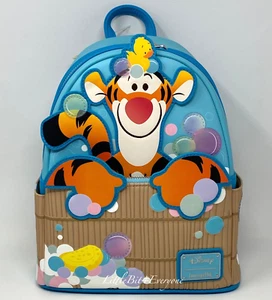 Neu mit Etikett Loungefly Disney Winnie Puuh Tigger Bathtime Mini Rucksack EXKLUSIV - Bild 1 von 11