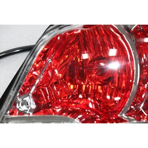 Luz trasera lateral del pasajero derecho lámpara de freno trasera para Mitsubishi Outlander 2002-2005 - Imagen 1 de 9