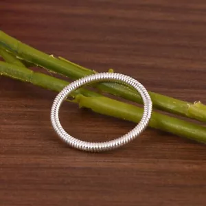 Anillo de compromiso de boda y espiral retorcido delgado de plata de ley 925 para mujer - Imagen 1 de 11