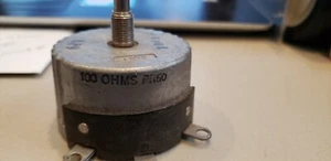 NOS IRC 100 Ohm drahtgewickeltes Potentiometer Nummer PR50 Ohm keine Angabe - Bild 1 von 3