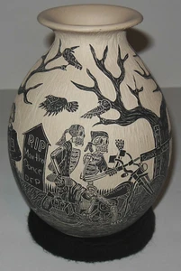 Jarrón de motocicleta Harley Davidson Mata Ortiz México Pottery: Day of the Dead - Imagen 1 de 10