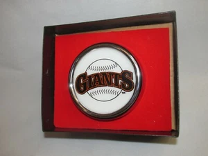 New Old Stock!! Vintage San Francisco Giants Medallion Light * Car Grill Trunk - Picture 1 of 6