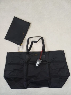 Bolso de Mano Tumi Voyageur Just in Case Embalable Negro Nylon Pistola Metal Nuevo con Etiquetas  Foto 1 de 4