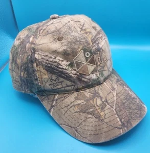 Realtree bcs HAT CAMO STRAPBACK ADJUSTABLE VGC  - Picture 1 of 8