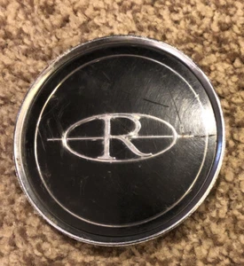 BUICK RIVIERA WHEEL CAP CENTER CAP WHEEL CENTER CAP OEM 1980’s - Picture 1 of 2