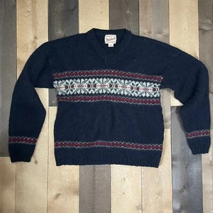 Woolrich Vintage Men's MEDIUM Sweater 9374 Fair Isle Wool V-Neck Snowflake 90s - Picture 1 of 6