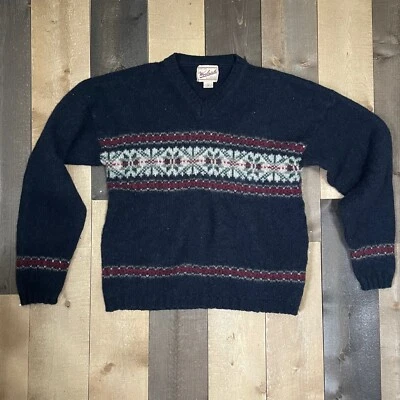 Woolrich Vintage Men's MEDIUM Sweater 9374 Fair Isle Wool V-Neck Snowflake 90s - Image 1 of 4