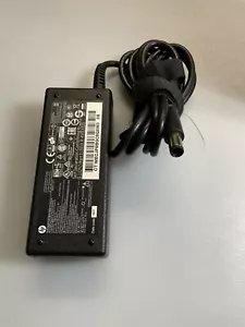 HP PPP012L-E AC/DC POWER ADAPTER 19.5V 4.62A 90W (14) - Picture 1 of 4