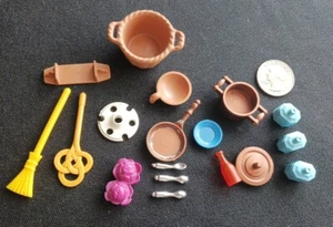 PLAYMOBIL Geobra~Victorian Mansion~KITCHEN Set Parts & Pieces - Picture 1 of 4
