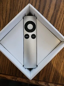 Apple MM4T2AM/A TV Remote - Silver - Picture 1 of 3