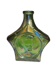 Wheaton Glasflasche Humphrey Bogart Sternform grün Karneval Glas - Bild 1 von 5