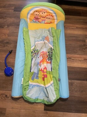 ReadyBed Mobile Junior Kids Air Bed And  Sleeping Bag In One 130 x 68 x 30 cm - Image 1 of 4