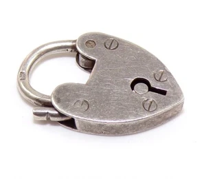 Vintage antico vittoriano inglese argento sterling cuore gonfio lucchetto ciondolo FZ - Foto 1 di 4