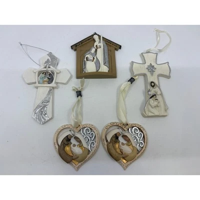 Juego de adornos navideños de belén Foto 1 de 4