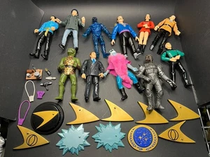 Lotto action figure Star Trek Playmates anni 90 con accessori - Foto 1 di 11