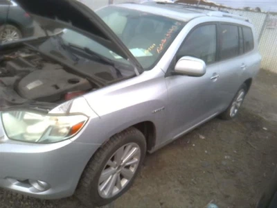 Luz de direção usada serve: 2008 Toyota Highlander Fog-Driving para-choque montado Grau - Imagem 1 de 4