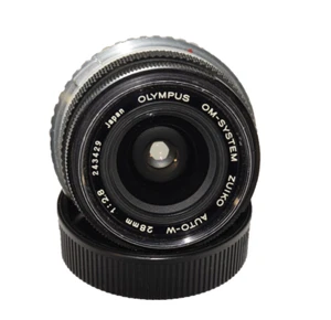 Olympus OM System ZUIKO Auto-W 28mm f/2.8 MF Lens - Scratches on the Lens - Picture 1 of 16