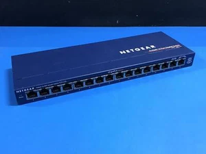 Netgear GS116v2 16 Port Gigabit Network Switch No Power Cable - Picture 1 of 4
