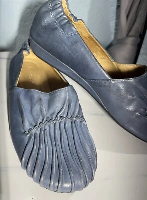 Chocolat blu flats, model CAM2 Women size 7.5 w navy, Leather Lining, Pleated Bk - Изображение 1 из 4