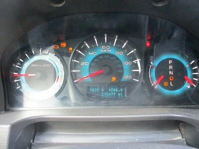 Cuadro de instrumentos velocímetro Ford Fusion 2010 fabricante de equipos originales 210 k millas funciona 10 Foto 1 de 4